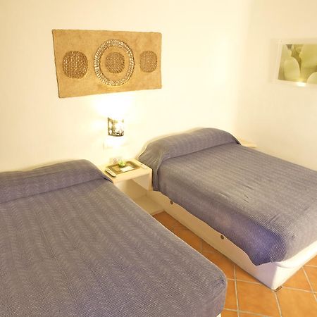 Aqualuna Boutique Hotel By Sunrise (Adults Only) 신데 델 카르멘 객실 사진