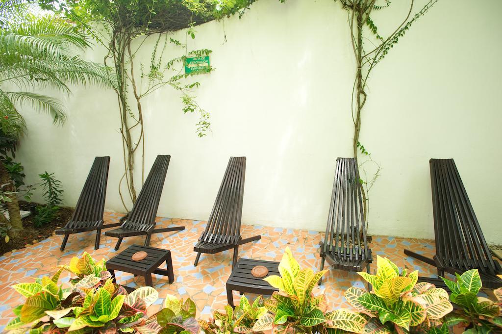 Aqualuna Boutique Hotel By Sunrise (Adults Only) 신데 델 카르멘 외부 사진