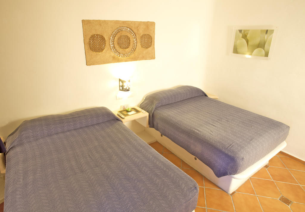 Aqualuna Boutique Hotel By Sunrise (Adults Only) 신데 델 카르멘 객실 사진