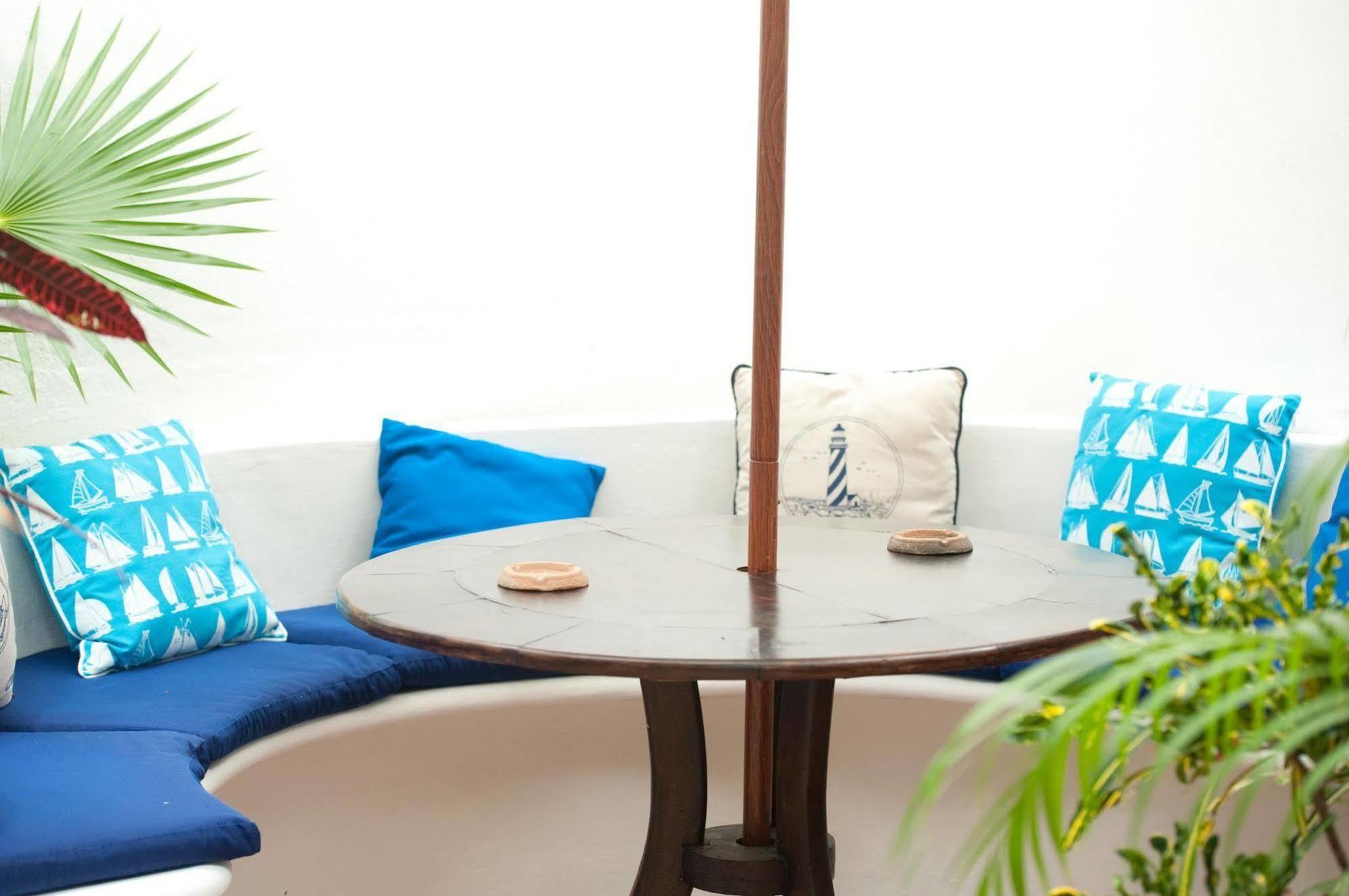 Aqualuna Boutique Hotel By Sunrise (Adults Only) 신데 델 카르멘 외부 사진