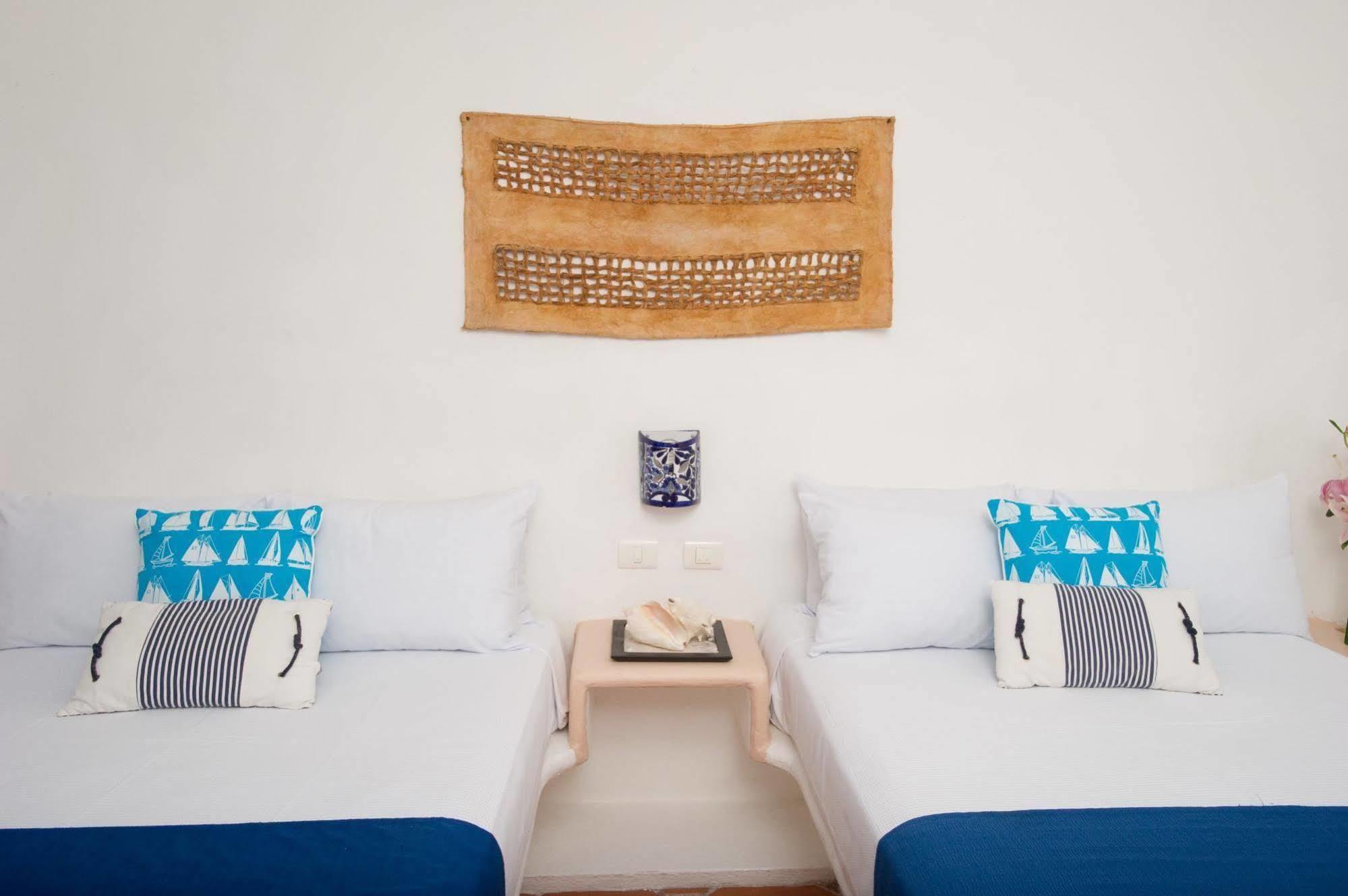 Aqualuna Boutique Hotel By Sunrise (Adults Only) 신데 델 카르멘 외부 사진